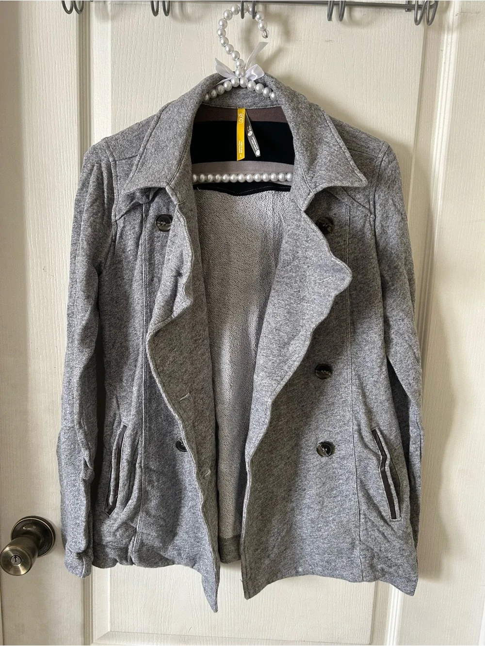 Lolë Light Gray UPF 50+ Sun Protection Women’s Sweater Jacket Size S